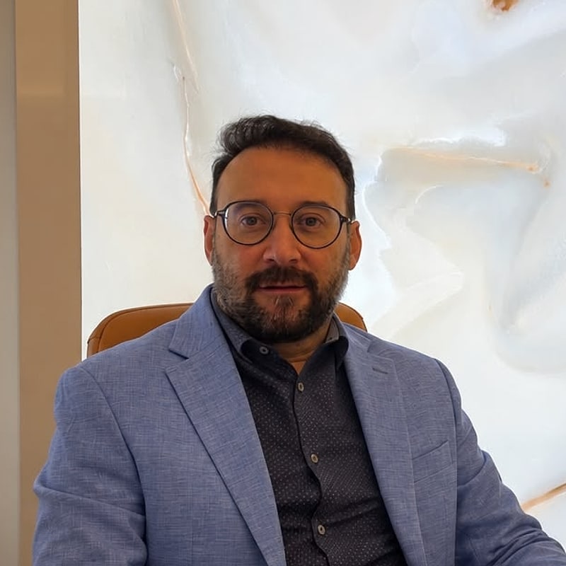 Dr. Anderson Freithas