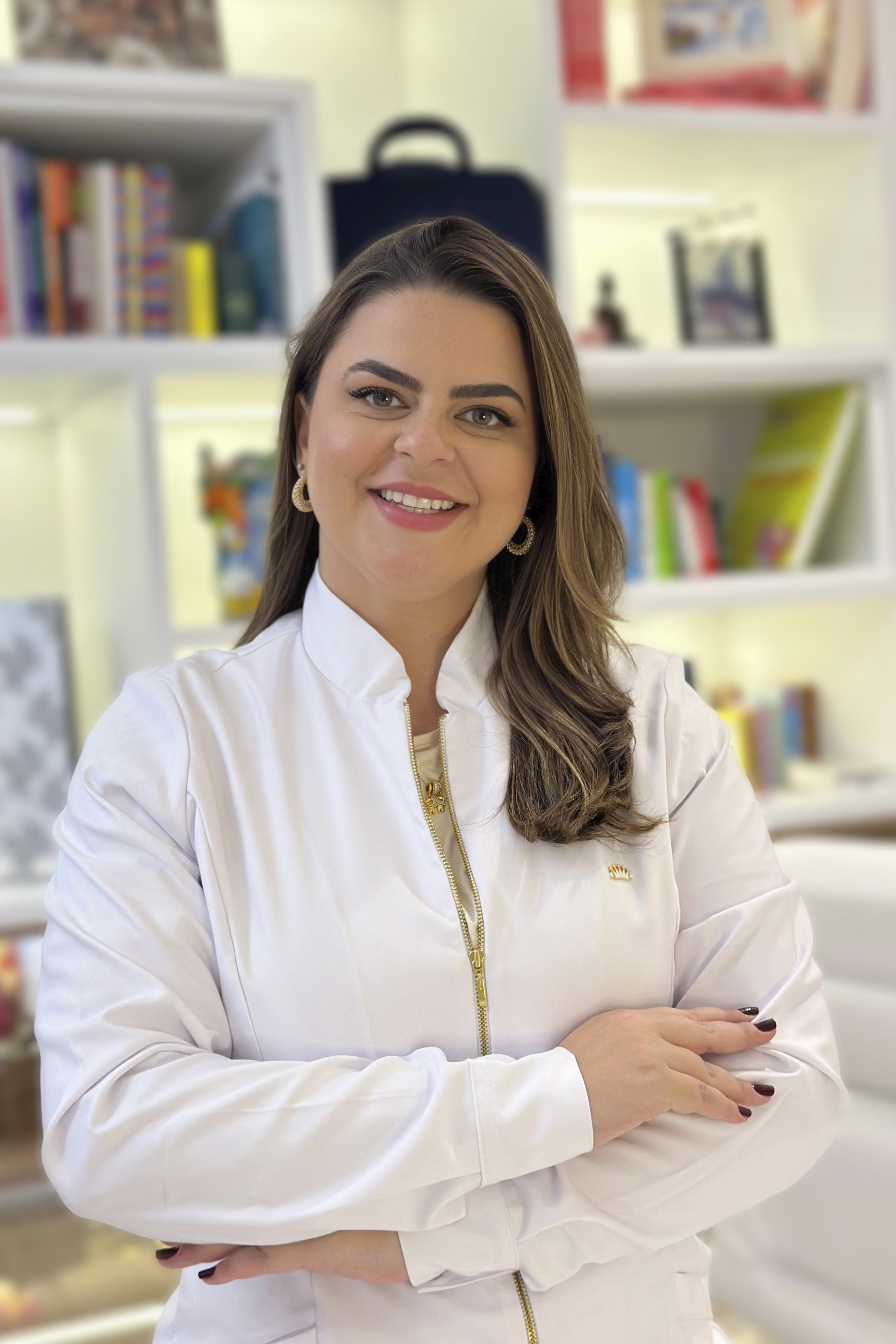 Dra. Gisara Mattos Leão