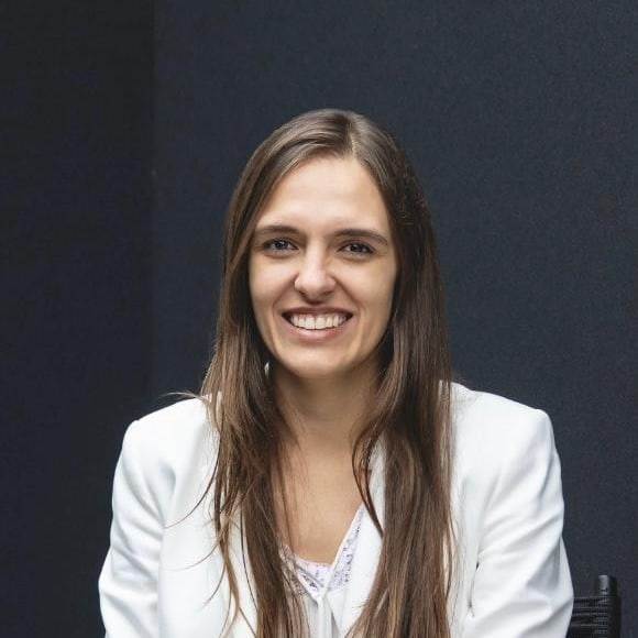 Dra. Jéssica Peralta